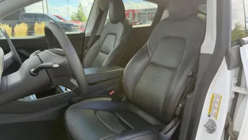 2021 Tesla Model Y - image 8