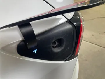2021 Tesla Model Y - image 20