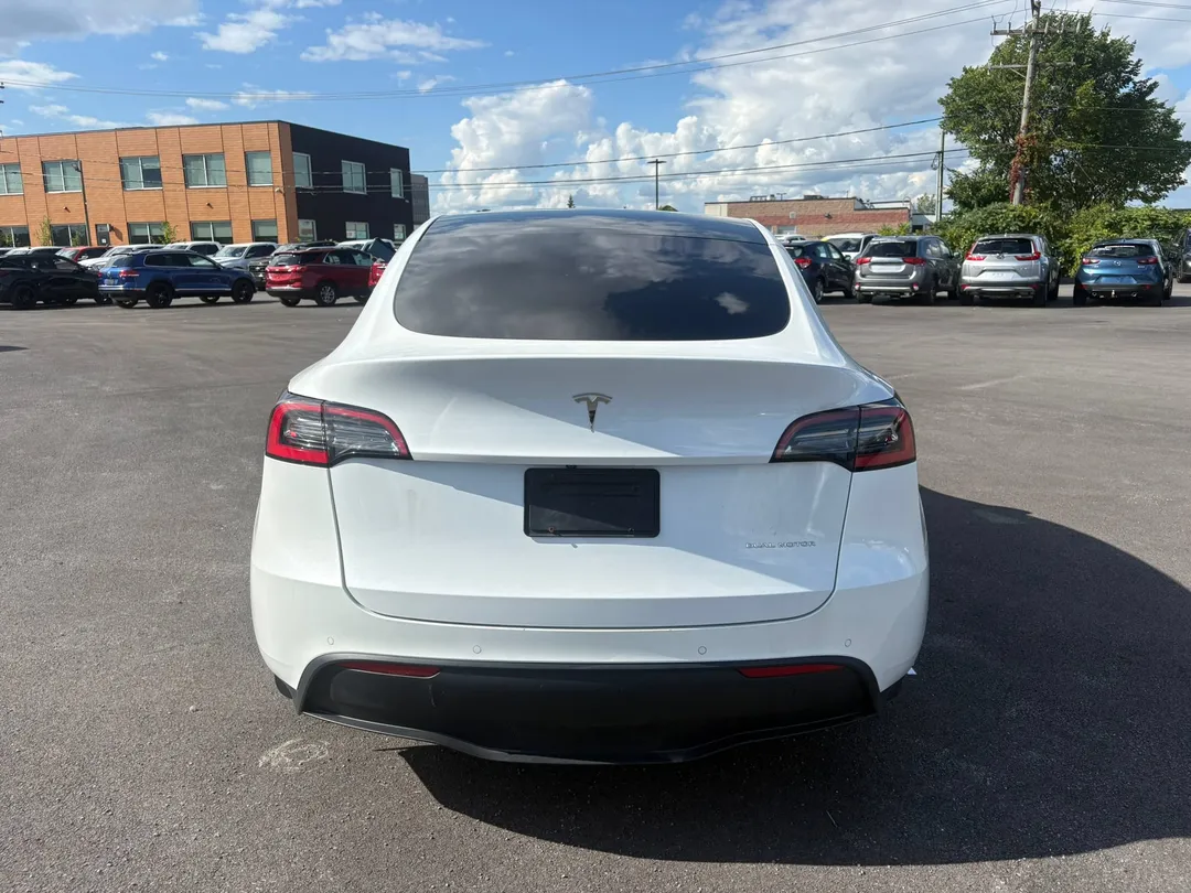 2021 Tesla Model Y Long Range AWD, photo 5