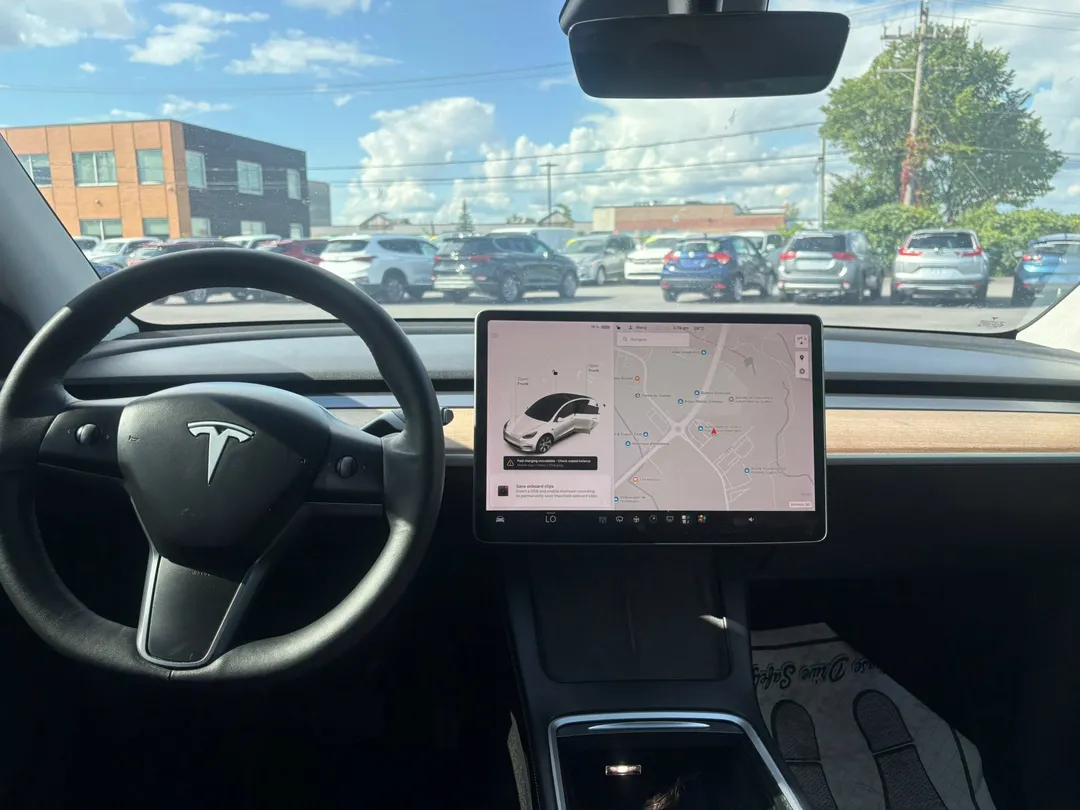 2021 Tesla Model Y Long Range AWD, photo 10