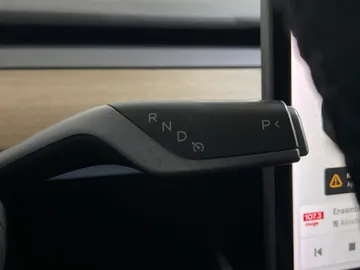 2021 Tesla Model Y - image 27