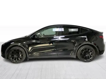 2021 Tesla Model Y - image 10