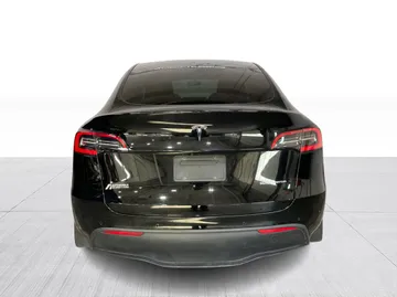 2021 Tesla Model Y - image 12