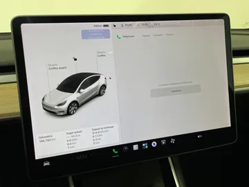 2021 Tesla Model Y - image 21