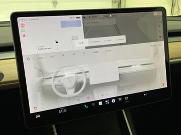 2021 Tesla Model Y - image 18
