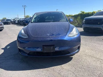 2021 Tesla Model Y - image 2