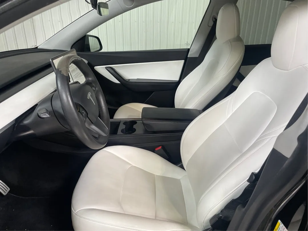 2021 Tesla Model Y — photo 3