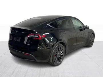 2021 Tesla Model Y - image 13