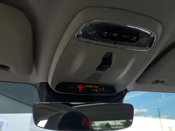 2019 Volvo S60 - image 30