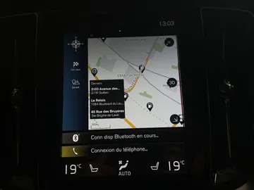 2019 Volvo S60 - image 22