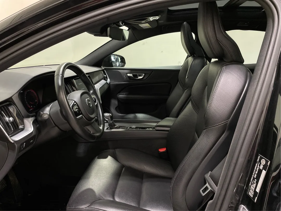 2019 Volvo S60 for sale - photo 3