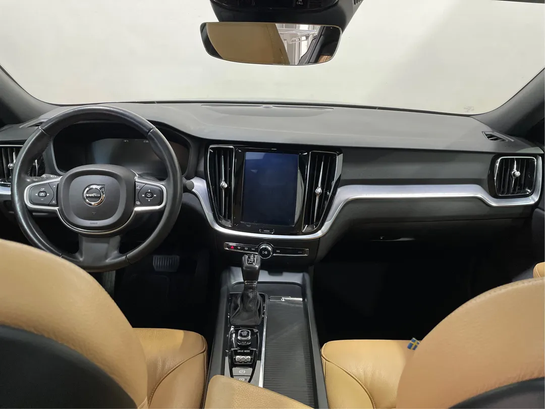 2019 Volvo S60 for sale - photo 4