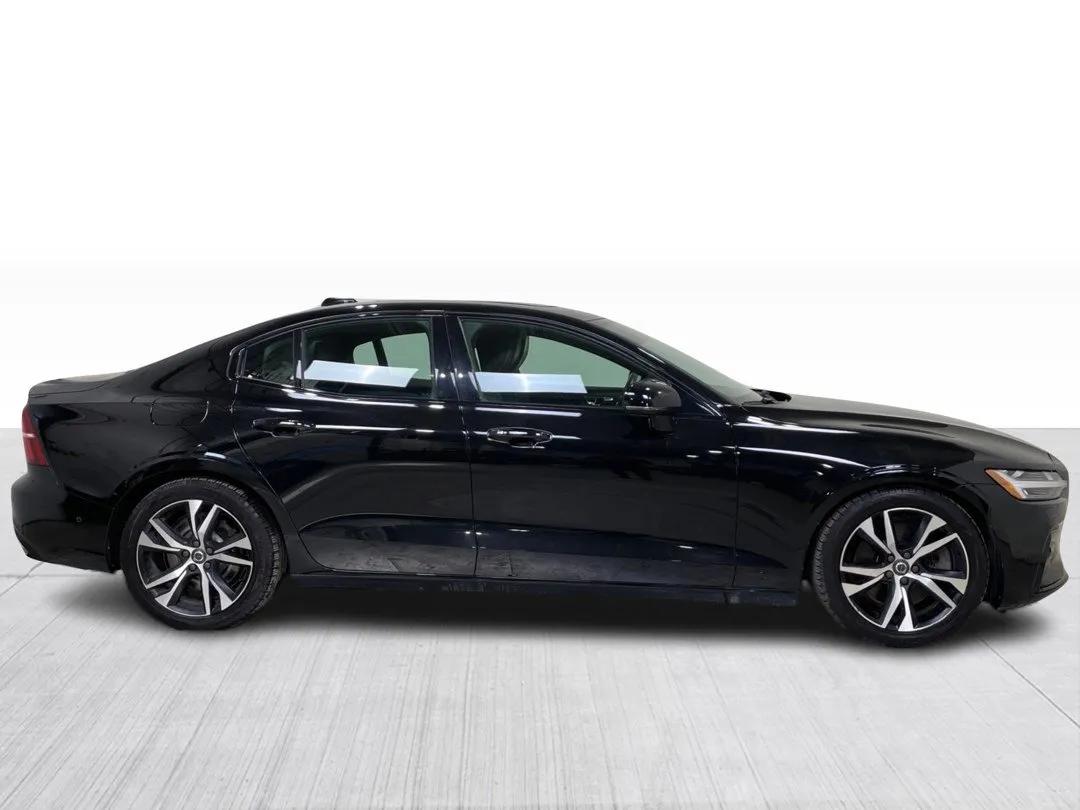 2019 Volvo S60 — photo 2
