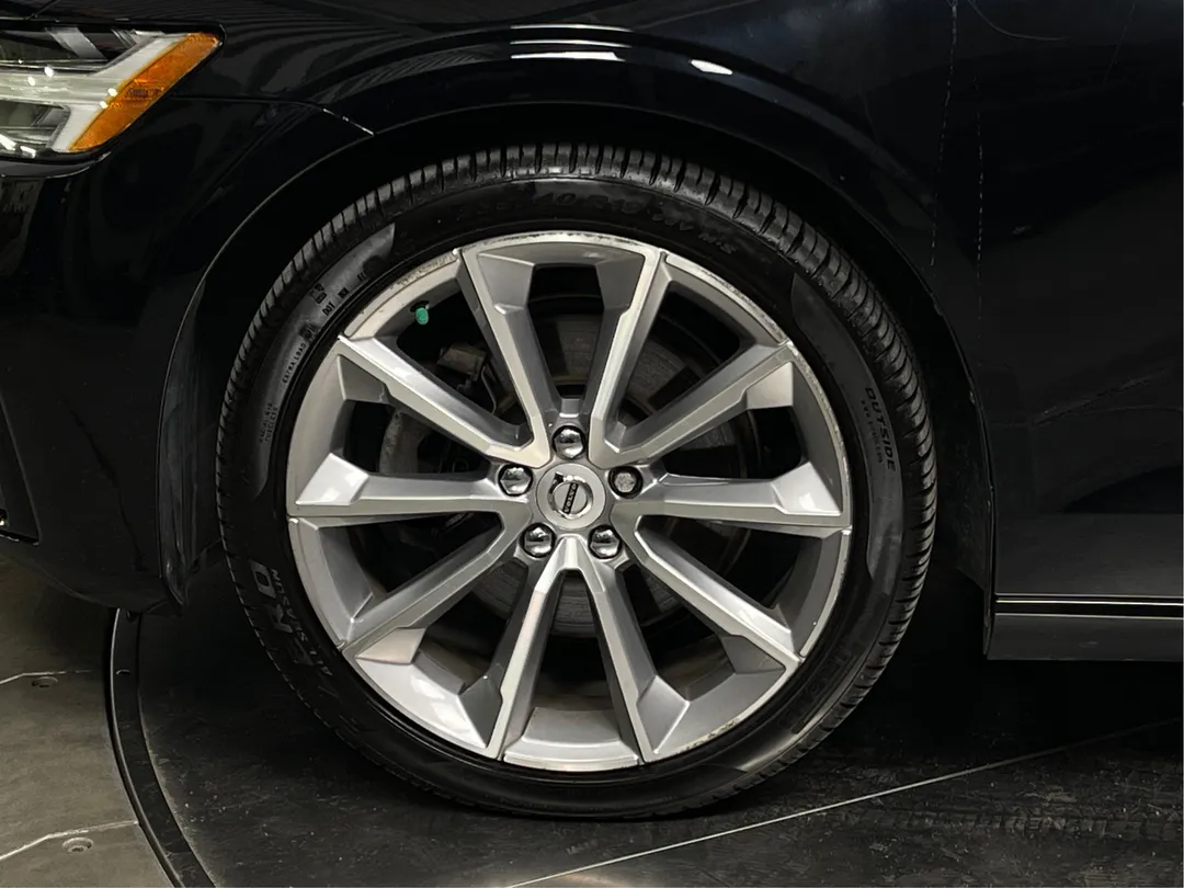 2022 Volvo S60 — photo 6
