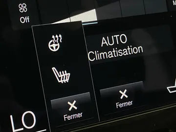 2022 Volvo S60 - image 30