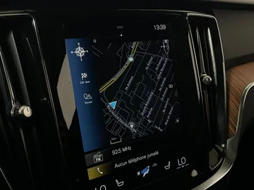 2022 Volvo S60 - image 26