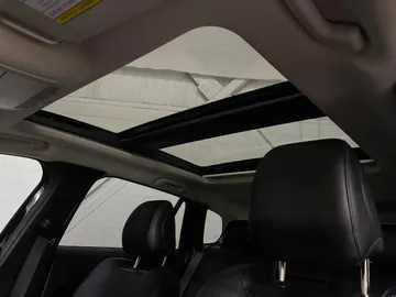 2023 Mazda CX-50 - image 6