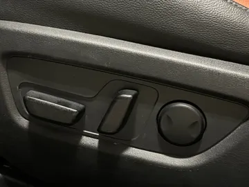 2023 Mazda CX-50 - image 19