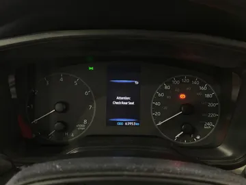 2024 Toyota Corolla Cross - image 29
