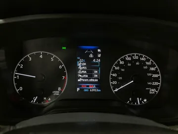 2024 Toyota Corolla Cross - image 17