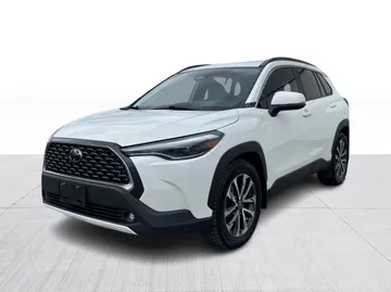 2023 Toyota Corolla Cross - image 9