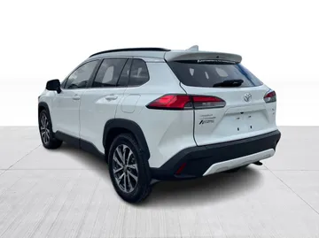2023 Toyota Corolla Cross - image 11