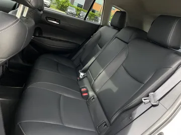 2023 Toyota Corolla Cross - image 15
