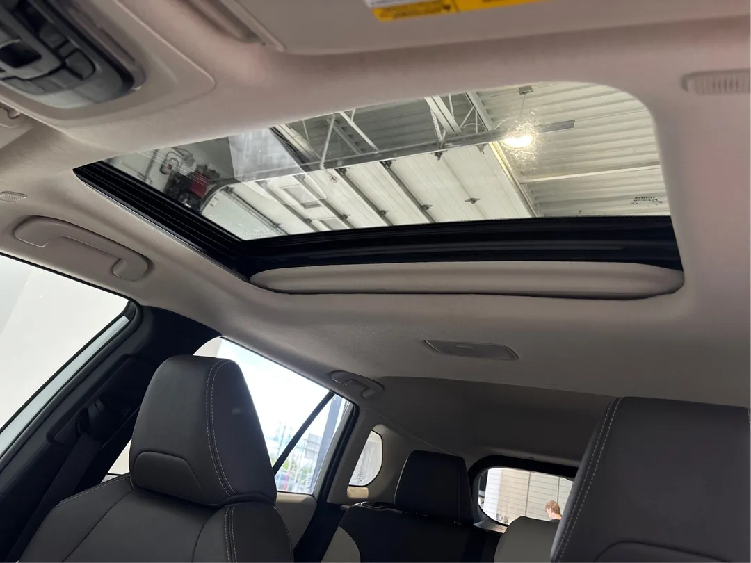 2024 Toyota Corolla Cross — photo 5