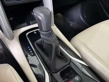 2024 Toyota Corolla Cross - image 31