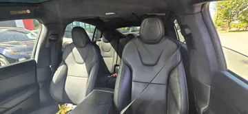 2023 Tesla Model X - image 7