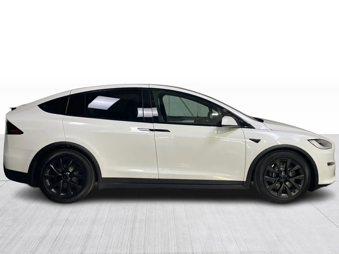 2022 Tesla Model X for sale - photo 2