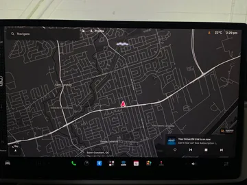 2022 Tesla Model X - image 21