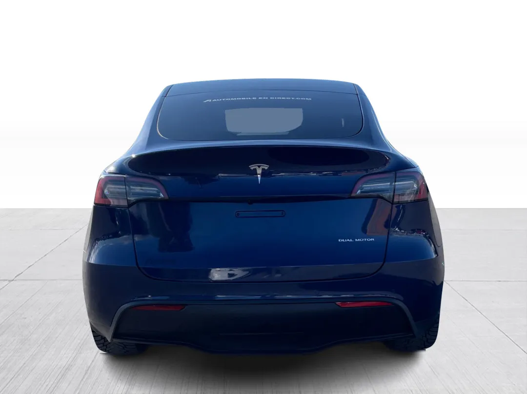2022 Tesla Model Y Long Range AWD, photo 6