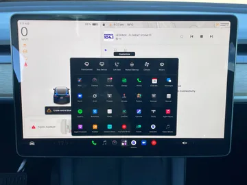 2022 Tesla Model Y - image 8