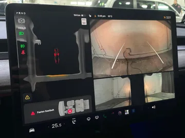 2022 Tesla Model Y - image 23