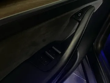 2022 Tesla Model Y - image 25