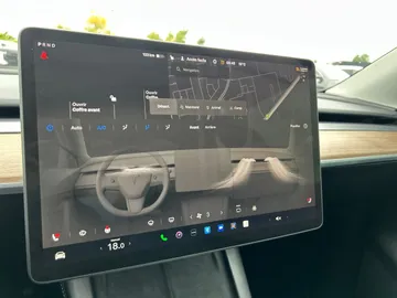 2024 Tesla Model Y - image 22