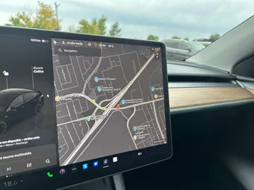 2024 Tesla Model Y - image 20