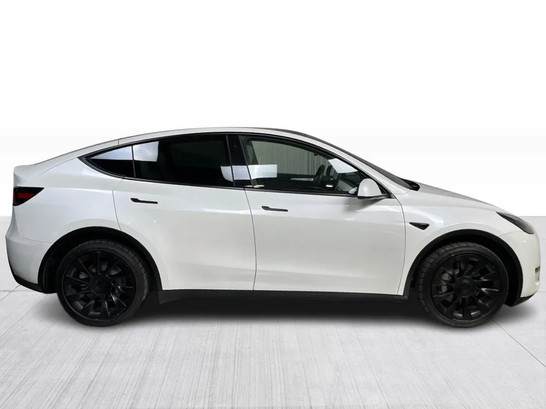 2023 Tesla Model Y for sale - photo 2