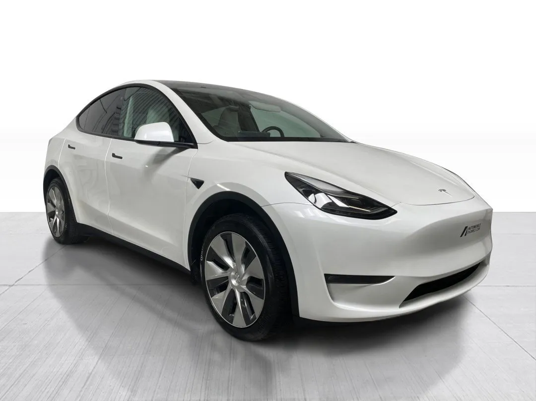 Tesla Model Y 2023 à vendre - photo 1