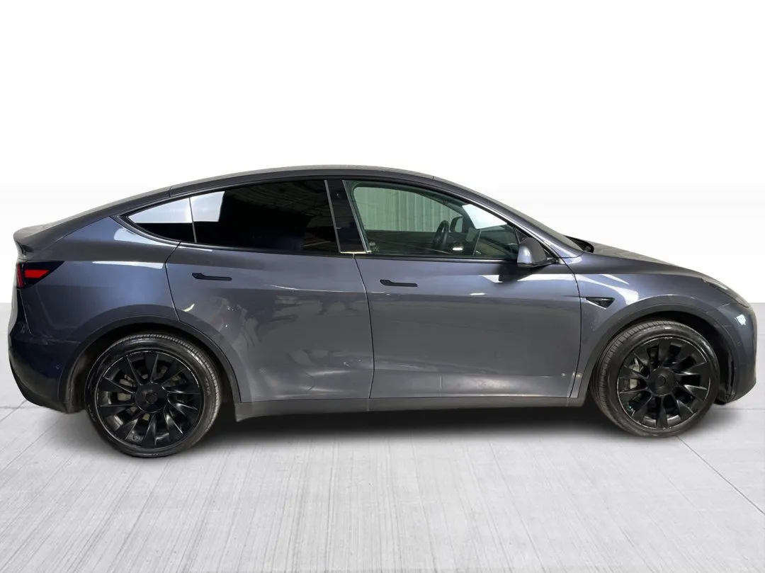 2022 Tesla Model Y for sale - photo 2