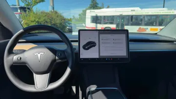 2022 Tesla Model Y - image 9