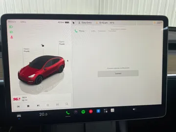 2022 Tesla Model Y - image 26