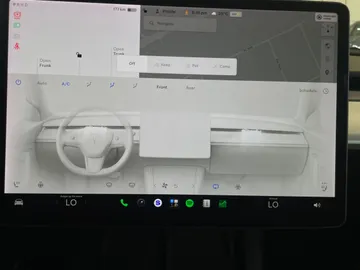 2022 Tesla Model Y - image 24