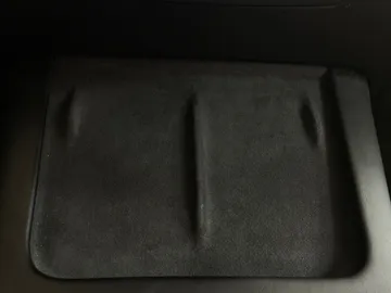 2022 Tesla Model Y - image 30