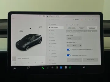 2022 Tesla Model Y - image 27