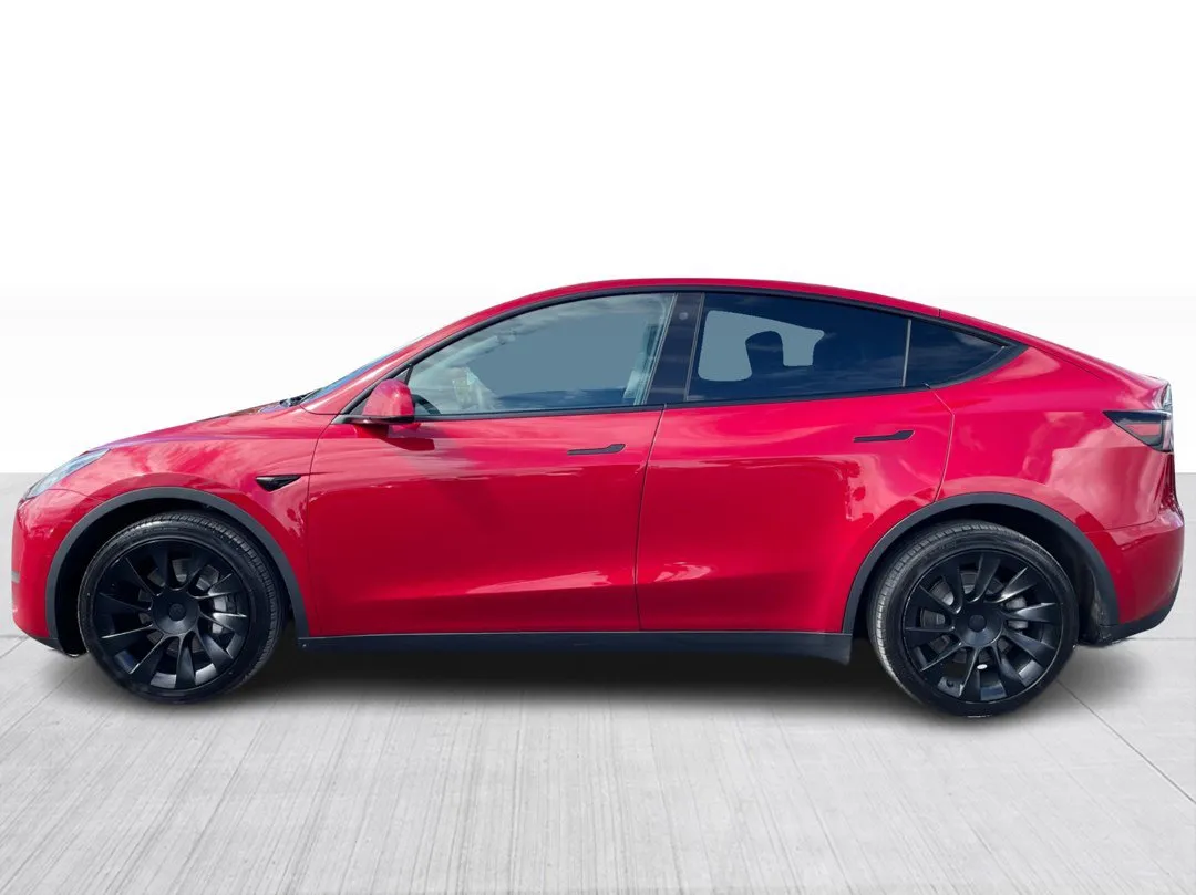 2022 Tesla Model Y Long Range AWD, photo 10
