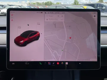 2022 Tesla Model Y - image 21