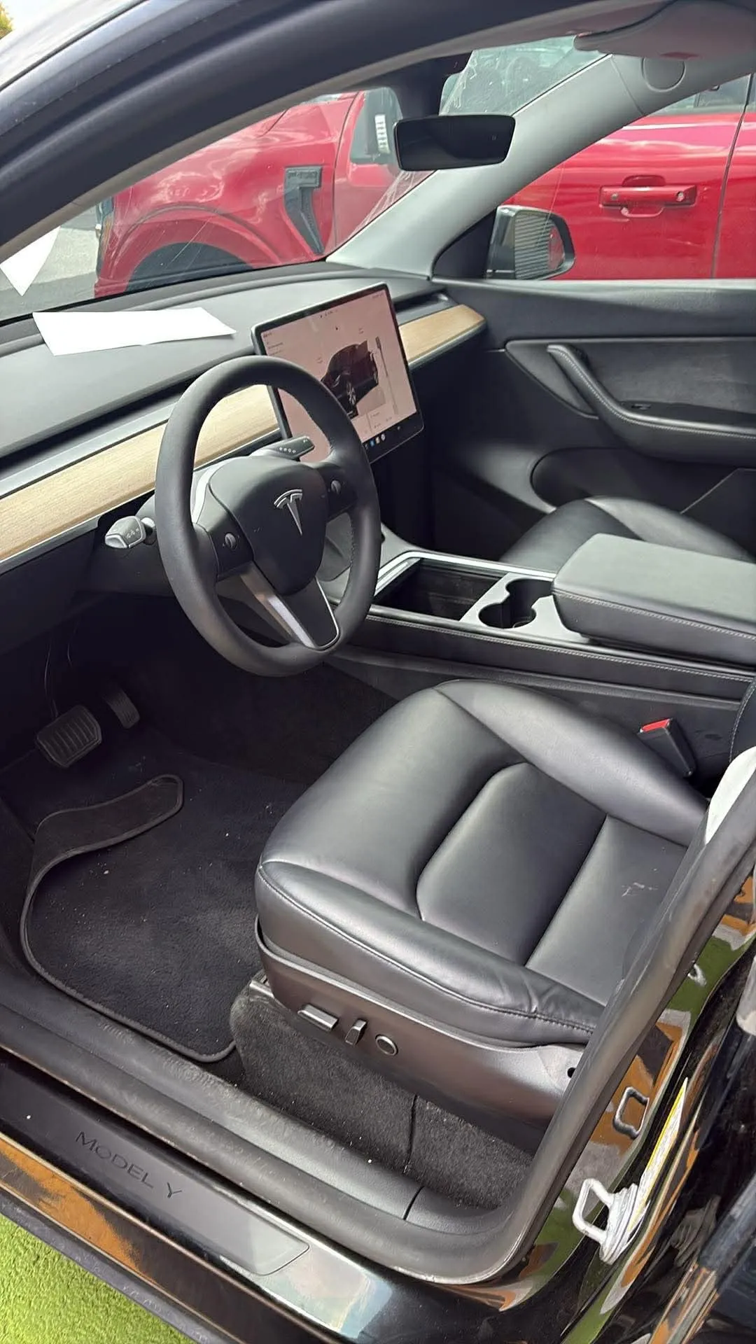 2022 Tesla Model Y — photo 7