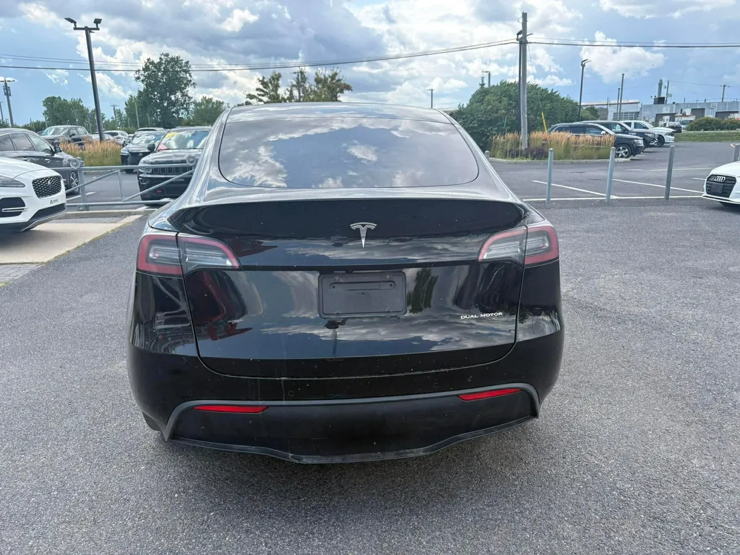 2022 Tesla Model Y — photo 5